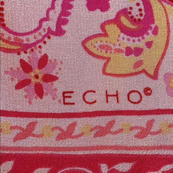 ECHO scarf - Picture 3 of 3